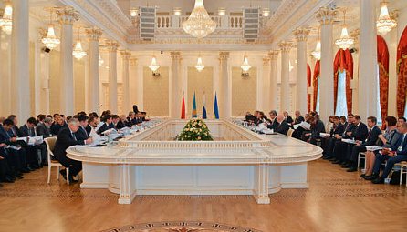 The 8th session of the EEC Council