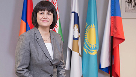 ЕЭК Министрі Карине Минасян «Голос Армении» газетіне сұхбаты: «Айғақ болу үшін бизнес жариялануы қажет»