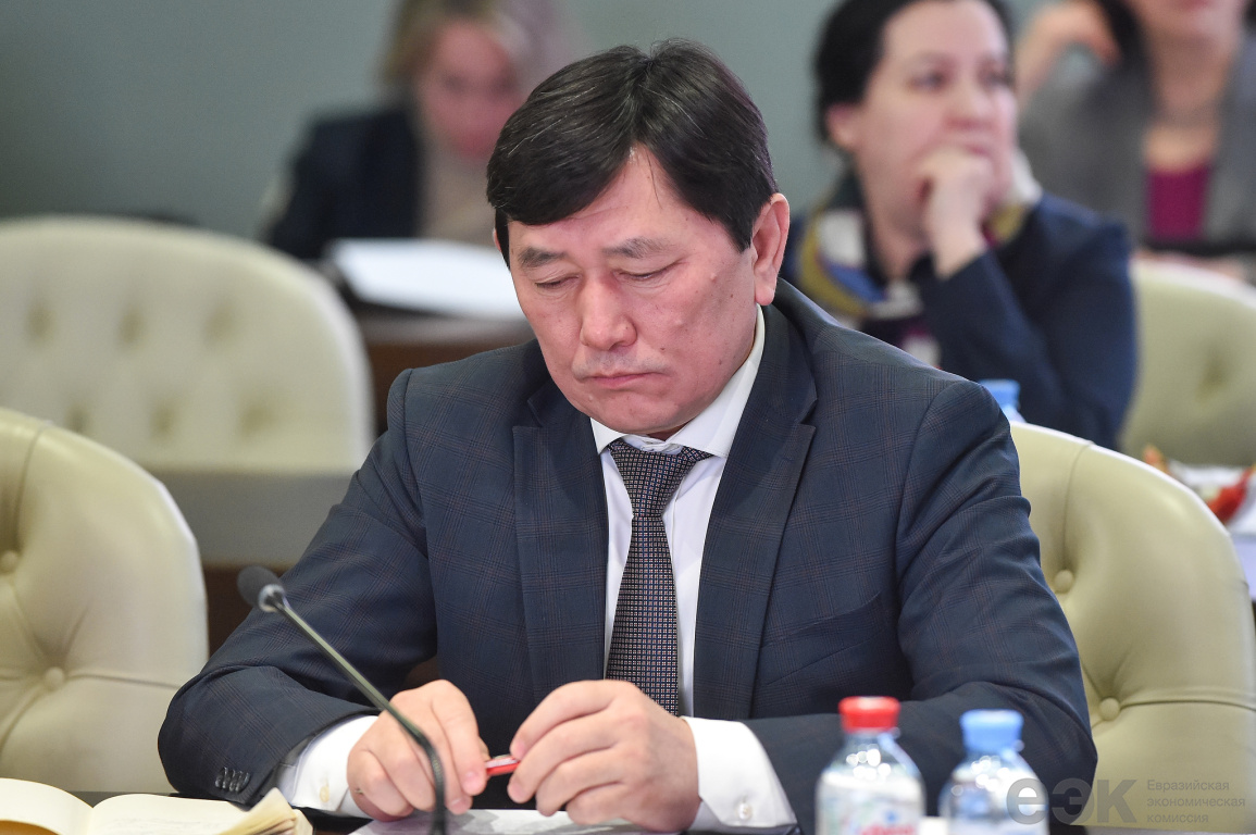 Заседание КК по международной деятельности под председательством Эльдара Алишерова(9)