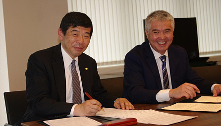 Memorandum of Understanding between the EEC and WCO signed