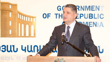 Signing of the Memorandum on Deeper Cooperation between the Eurasian Economic Commission and the Republic of Armenia