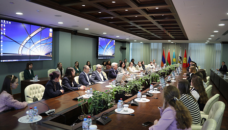 Студенты из ВШЭ и ЯрГУ узнали о работе ЕЭК по развитию евразийской интеграции 