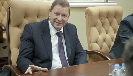 Meeting between  Sergei Sidorkiy, EEC Minister in charge of Industry and Agriculture and  Sandor Fazekas, Minister of Rural Development of Hungary