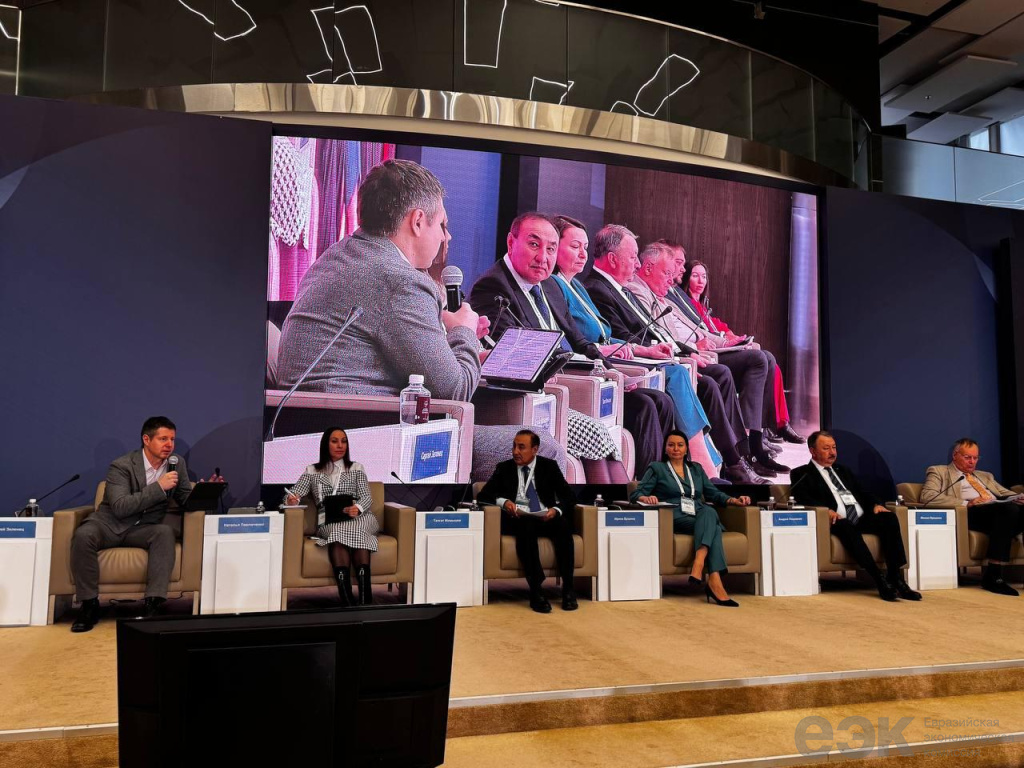 Участие Талгата Момышева в Международном форуме «Антиконтрафакт-2024» в Астане(1)
