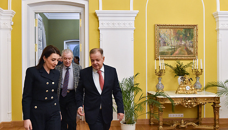 Встреча Гоар Барсегян с послом Бразилия в России Родриго де Лима Баэна Соаресом