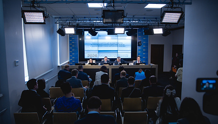 Пресс-конференция министров ЕЭК по тематике ЕЭФ-2026