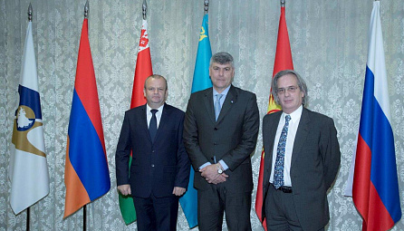 ԵՏՀ ԱԱՀ վարչության տնօրեն Ս. Բուբենը հանդիպել է Արգենտինայի նախարար Ռիկարդո Բուրիայլեի հետ