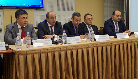 EEC Ministers took part in special round able in Yerevan