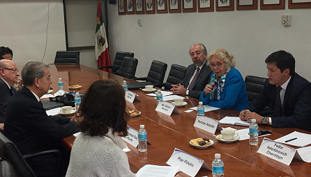 The first visit of the EEC representatives to Mexico