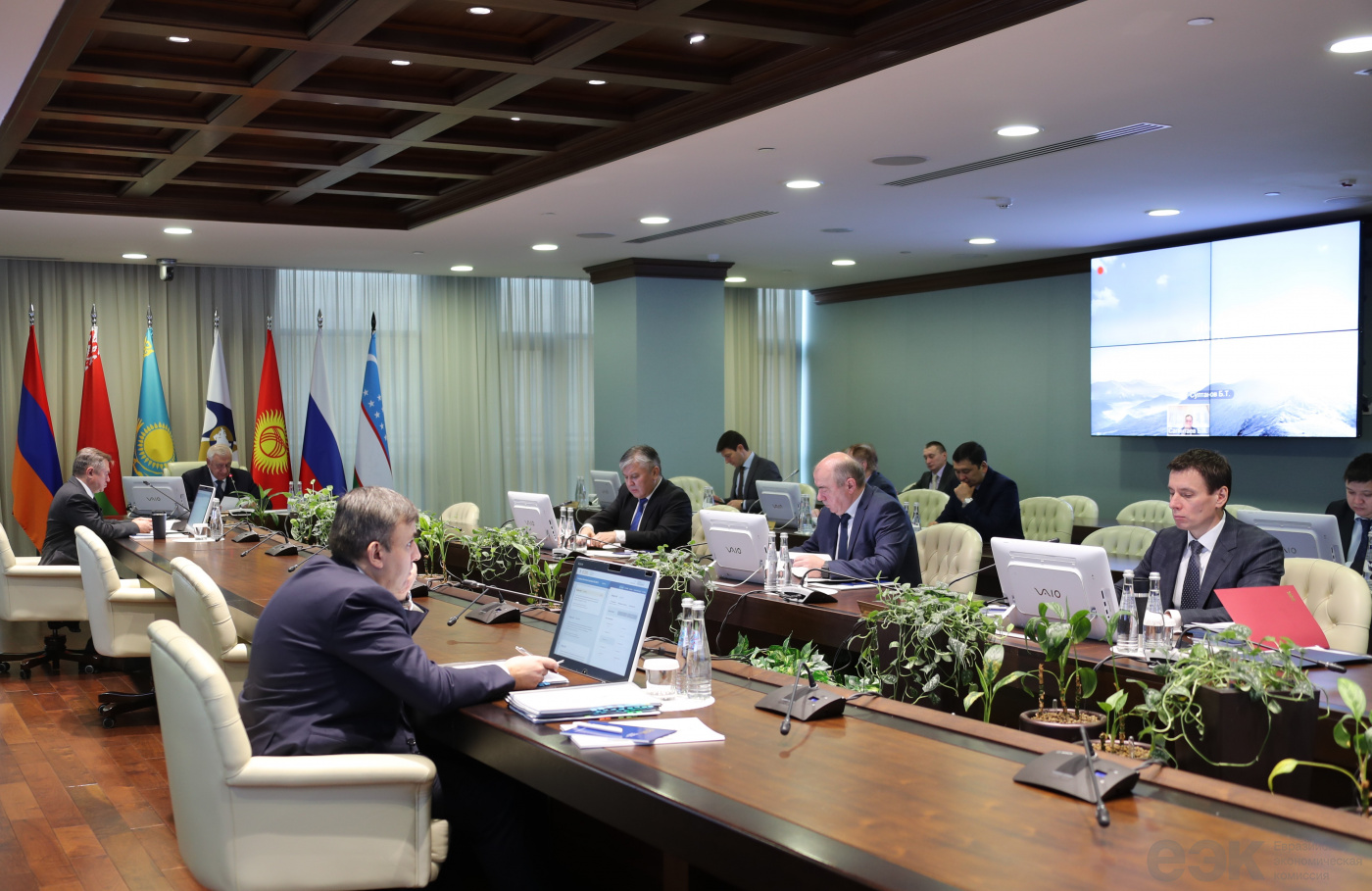 Утвержден порядок внесения изменений в пассажирскую таможенную ...