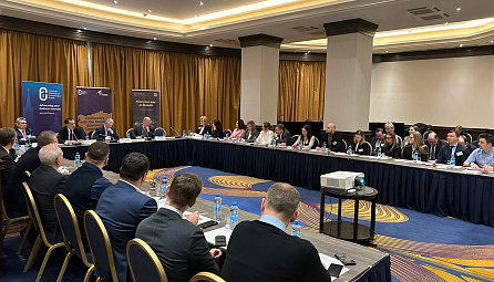 Бакытжан Сагинтаев на 9-й конференции Американской торговой палаты в России 27 февраля в Москве